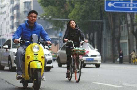 街頭電動(dòng)車